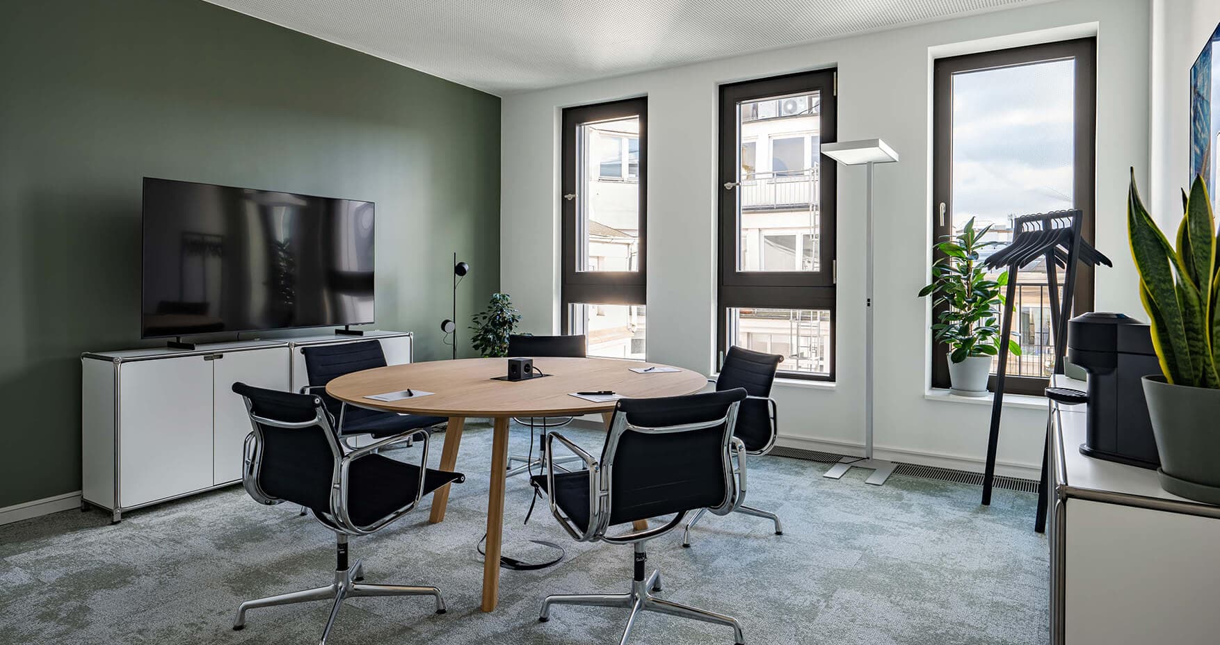 Office Club Hamburg Foto 2