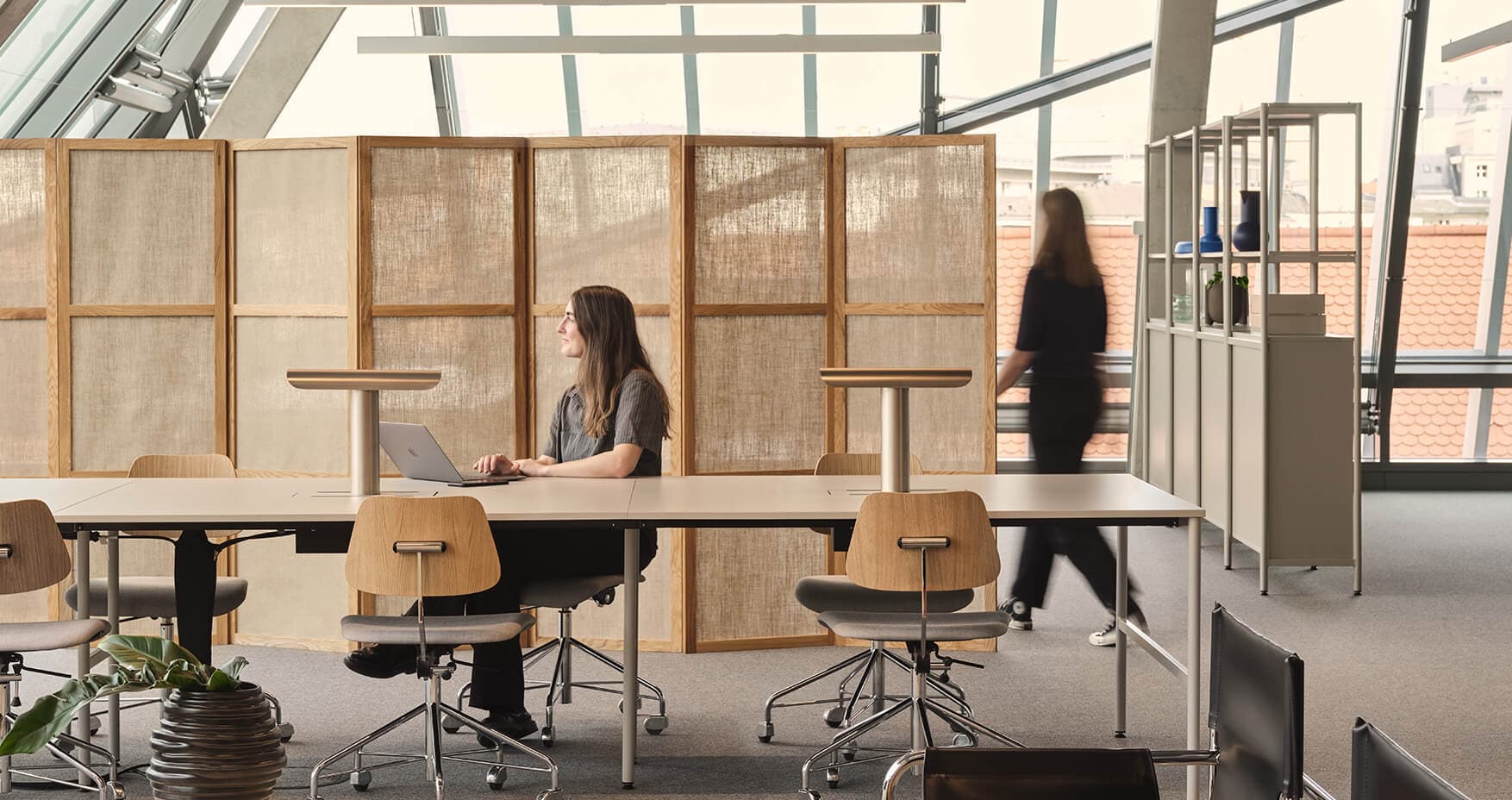 Pressehaus Podium by FORA Foto 4