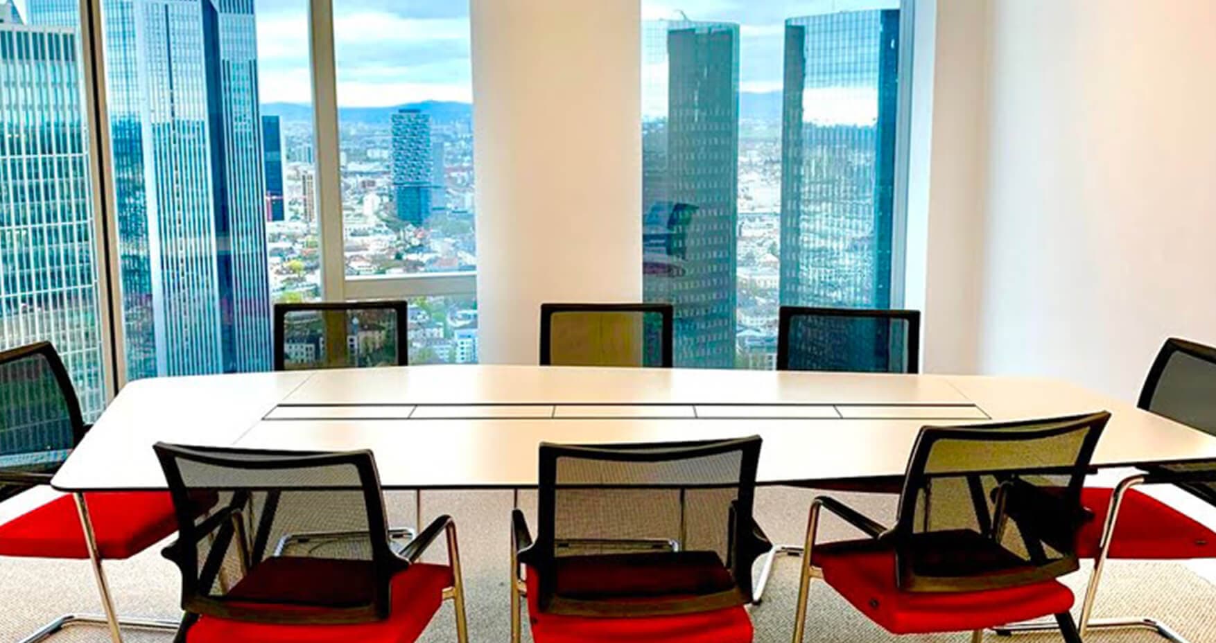 K-1 BusinessClub MainTower Foto 2