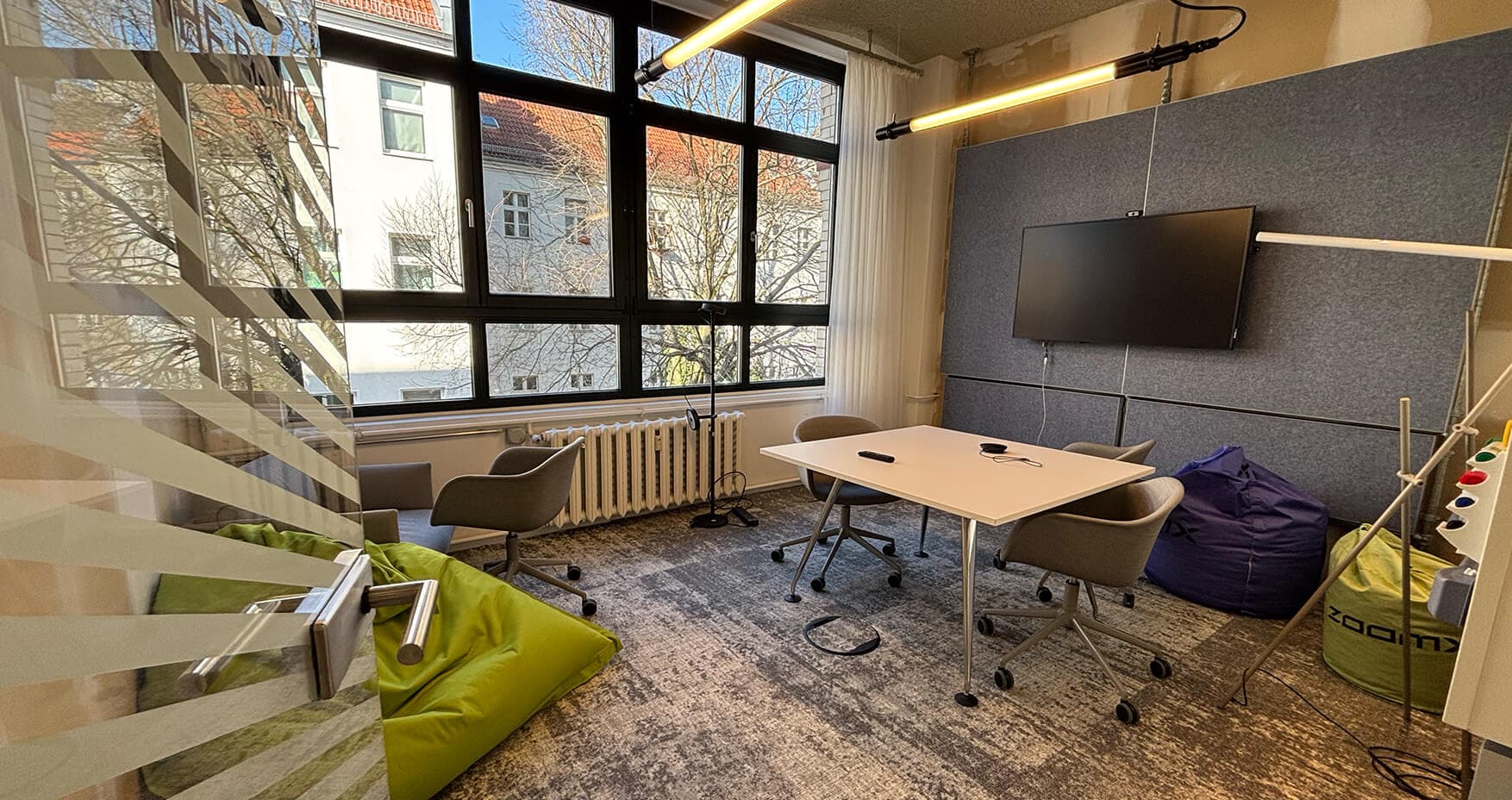 Sora Berlin Warschauer Straße Foto 2