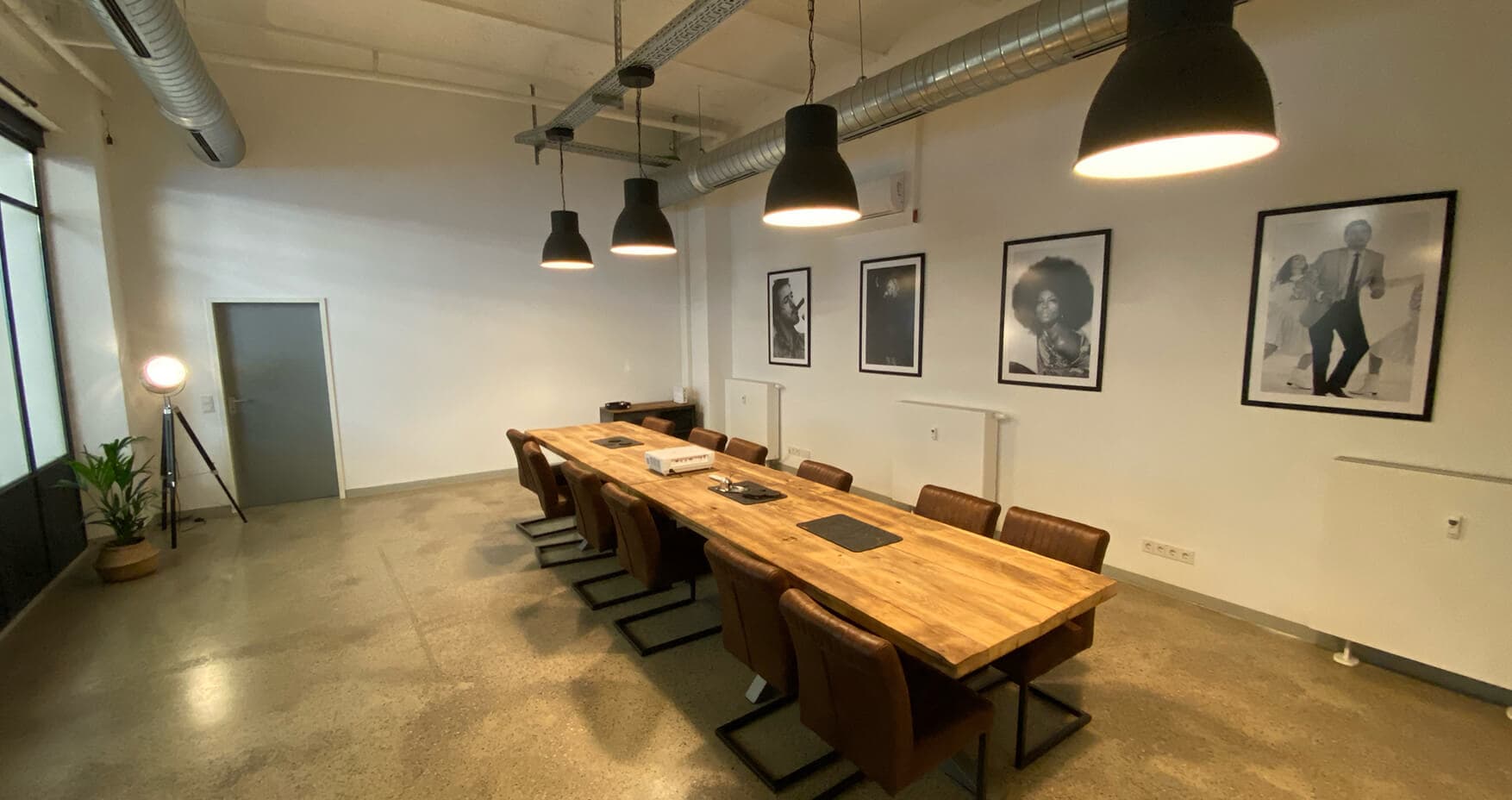 Coworking by CWR Düsseldorf 3